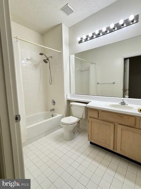 Building Photo - 1708 Lake Shore Crest Dr