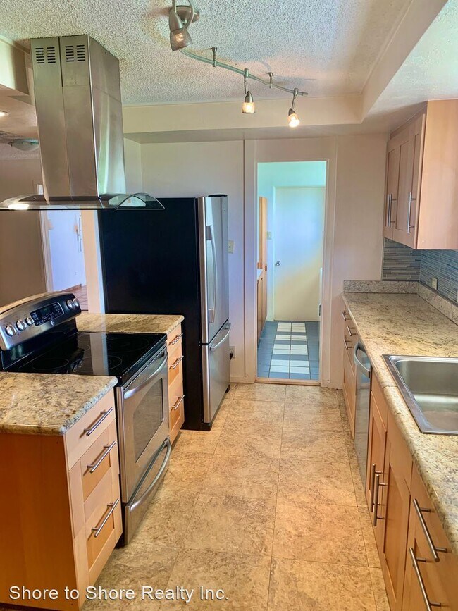 Building Photo - 3 br, 2.5 bath House - 2144 Kolo Place