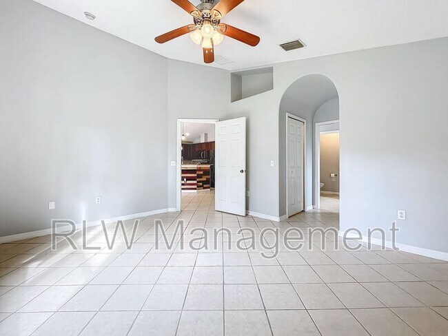Building Photo - 25920 Eufaula Way