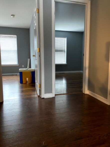 Building Photo - 2663 Anthony Ct