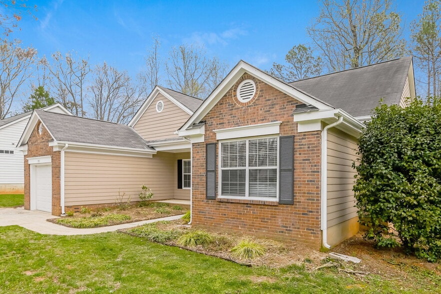 Building Photo - 3913 Leghorn Ct