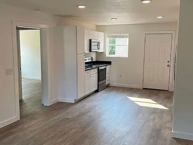 Building Photo - 1440 Jackson St