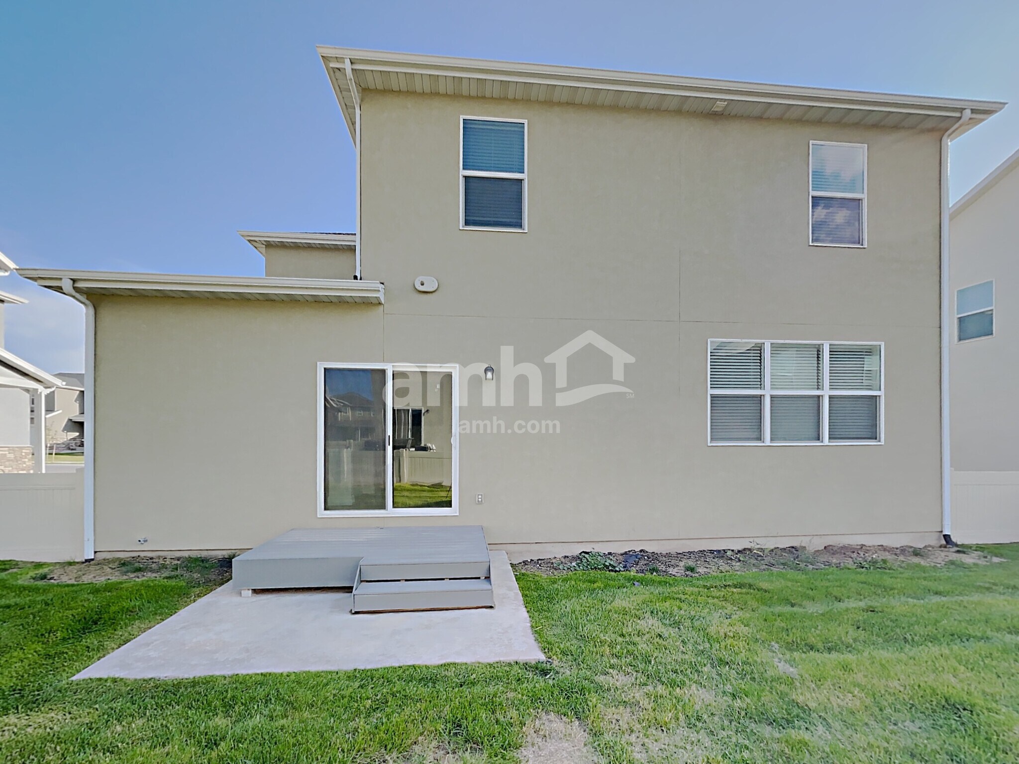 Building Photo - 2329 Surry Way