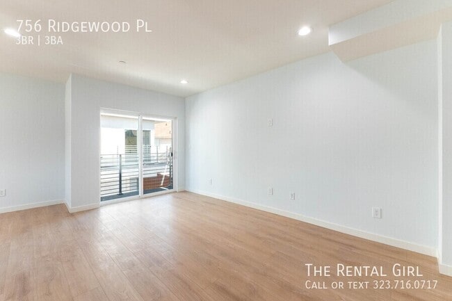 Building Photo - 756 N Ridgewood Pl