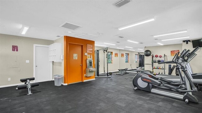 Building Photo - 2690 Coral Landings Blvd