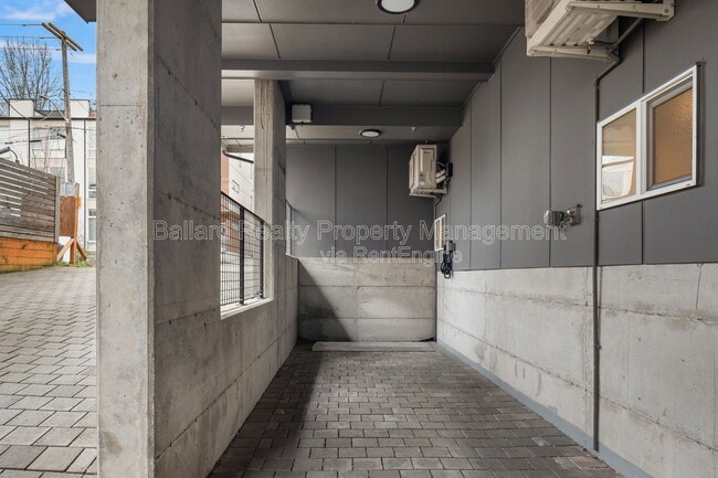 Building Photo - 6251 8th Ave NW
