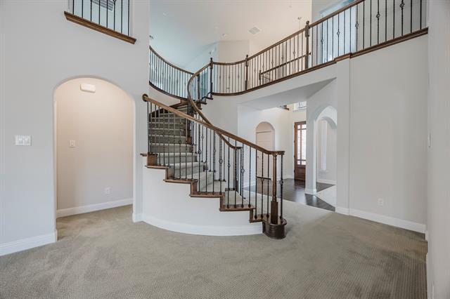Building Photo - 1217 Hoyt Dr