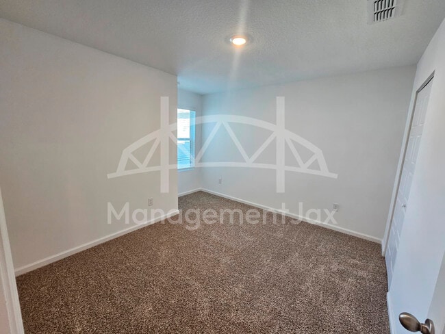 Building Photo - 5914 Ortega Lk Dr