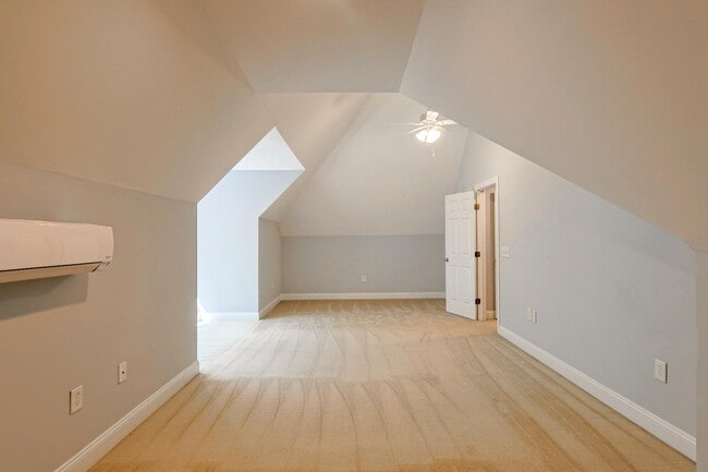 Building Photo - 769 Troon Cir