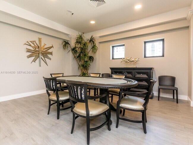 Building Photo - 2501 S Ocean Dr