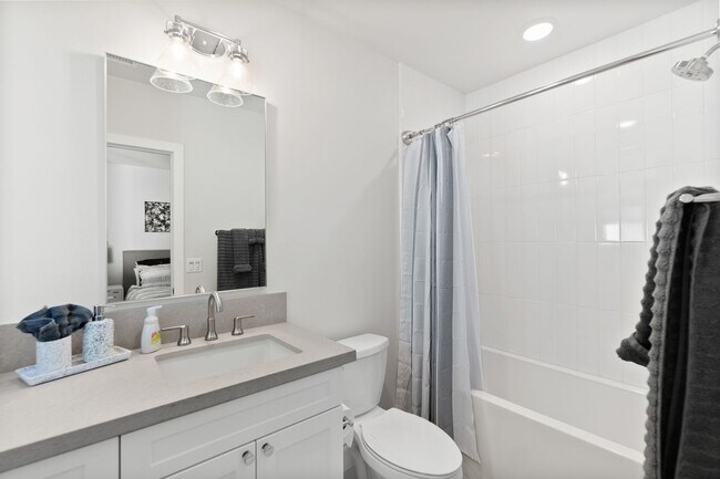 Building Photo - Available February! Upscale Carlsbad Townhome - 2 Blocks to the beach