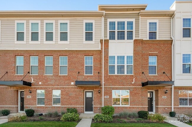 Building Photo - 2906 Reflection Dr