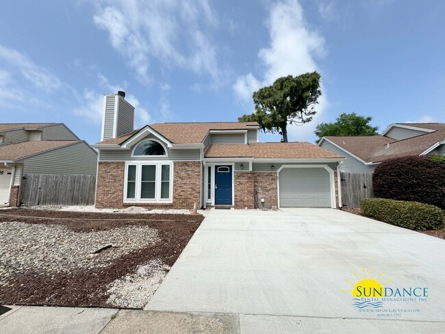 Building Photo - Beautiful 3 Bedroom Home in Fort Walton Be...