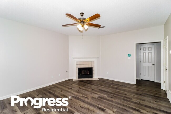 Building Photo - 8682 Overcup Oaks Dr