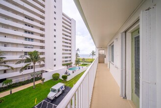 Building Photo - 3600 N Ocean Dr