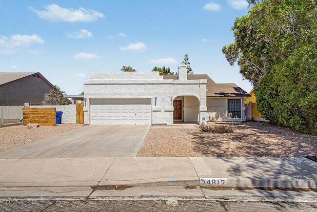 Building Photo - 4812 E Gary St