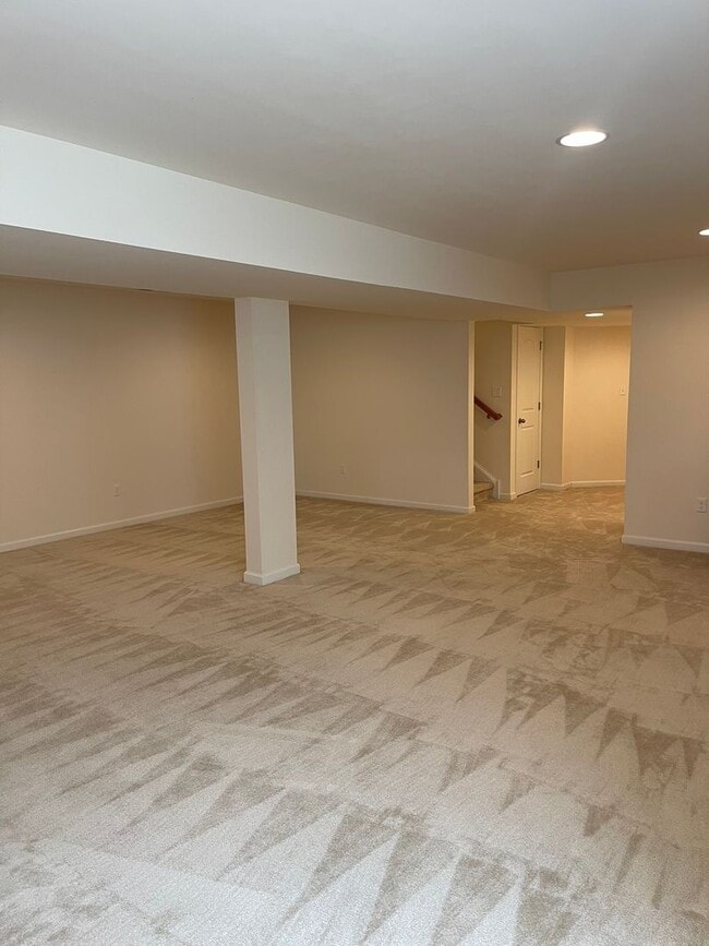 Building Photo - COMING SOON - HYETTS CROSSING
