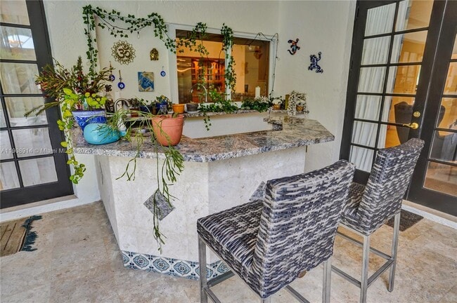 Building Photo - 21190 N Sweetwater Ln