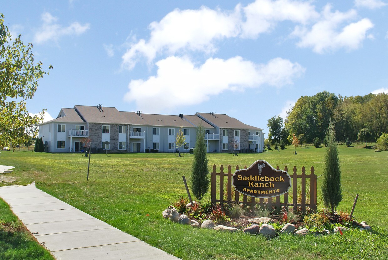 Saddleback Ranch Apartments Charlotte