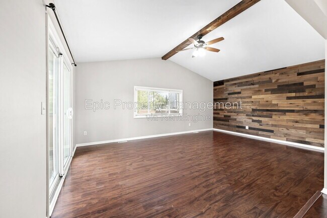 Building Photo - 2233 Brookhaven Rd