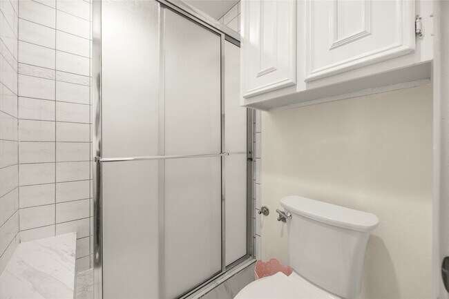 Building Photo - 3103 Spring Stuebner Rd