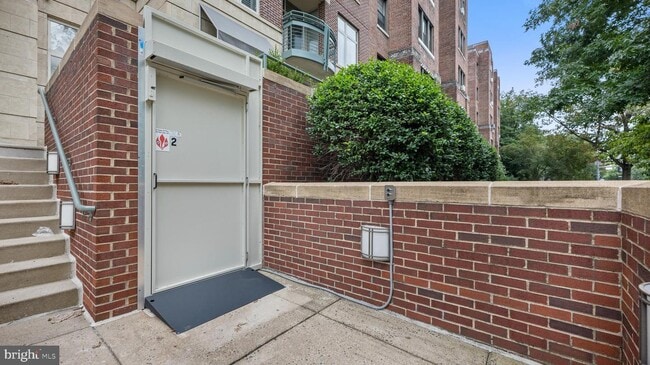 Building Photo - 4025 Connecticut Ave NW