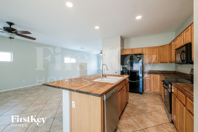 Building Photo - 13278 W Edgemont Ave