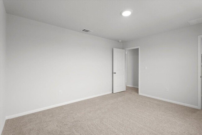 Building Photo - 2613 Indian Clover Trl