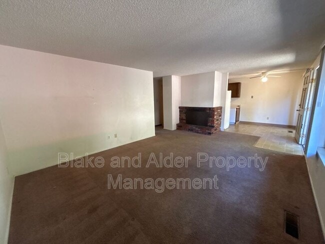 Building Photo - 17794 Webster Rd