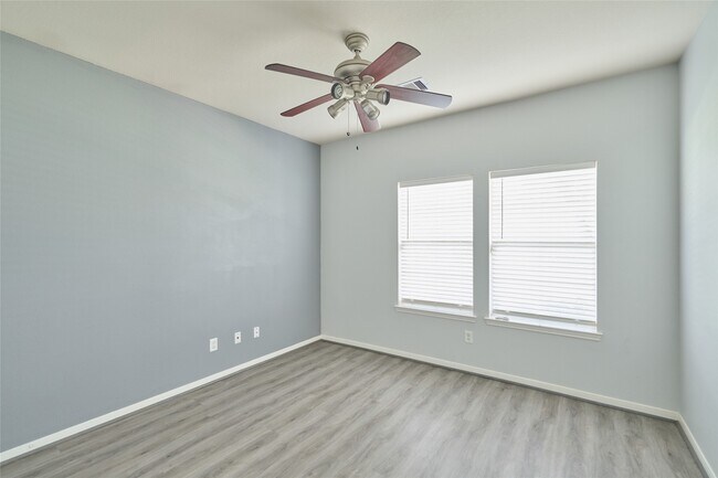 Building Photo - 21718 Grassy Hill Ln