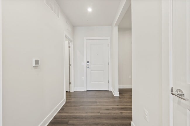 Building Photo - 100 St Ives Pl