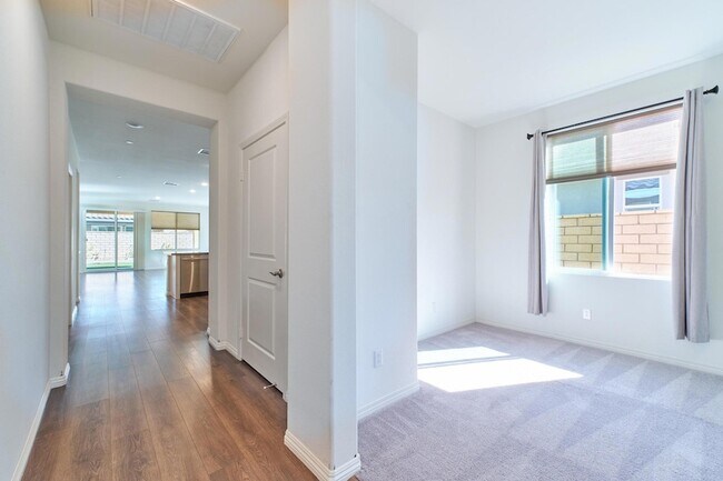 Building Photo - 85494 Cortona Ct