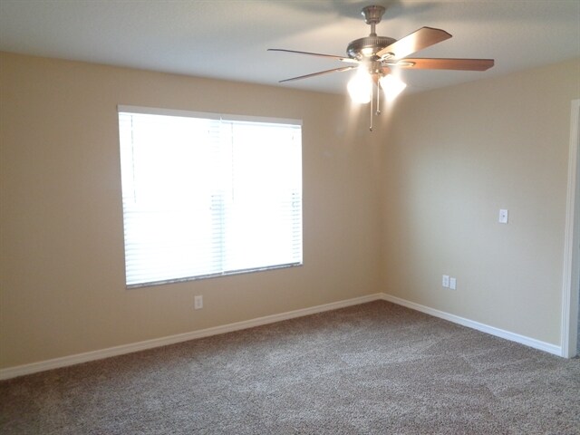 Building Photo - 15403 Quail Woods Pl