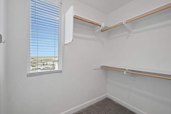 Building Photo - 2245 Epoca Wy