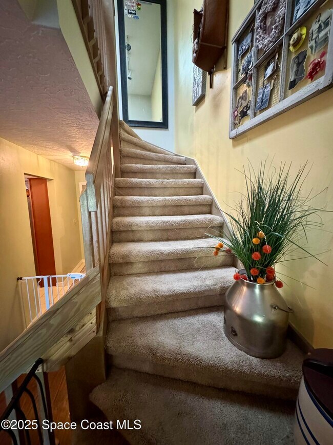 Building Photo - 53 Anchor Dr