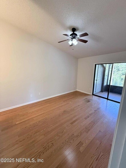 Building Photo - 8715 Belle Rive Blvd