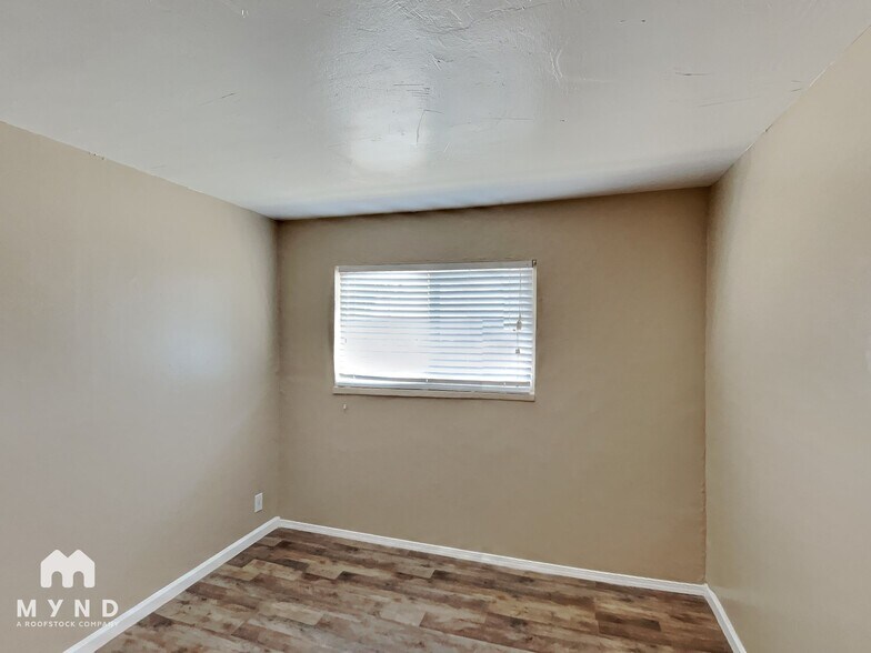 Building Photo - 5424 St Mark Ave