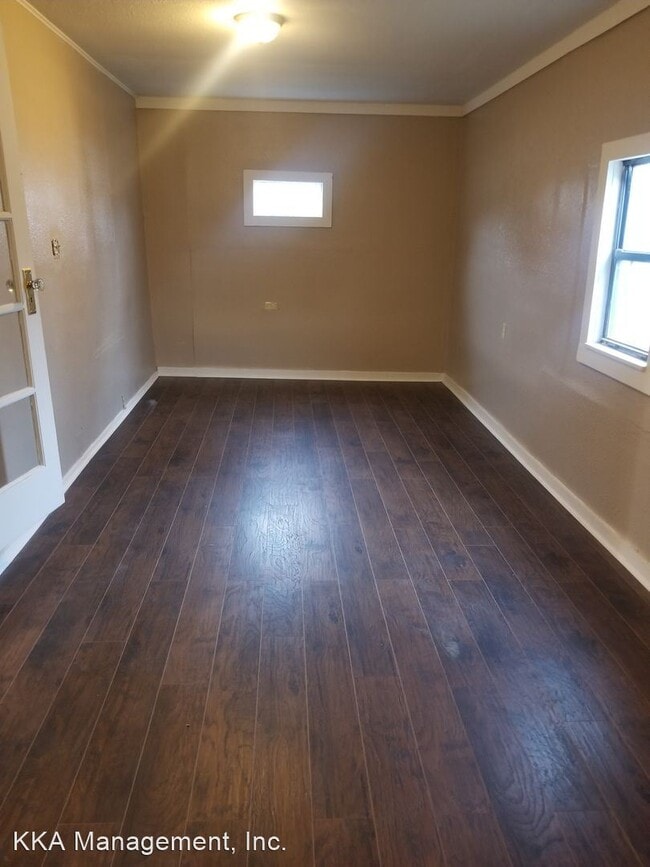 Building Photo - 5 br, 2 bath House - 919 S Seneca Ave