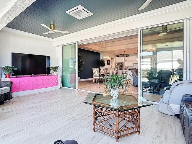 Building Photo - 6485 Shimmering Shrs Ln