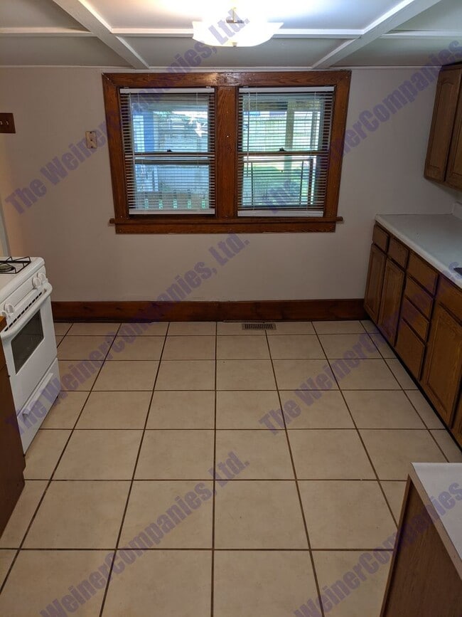 Building Photo - Available August 2026!