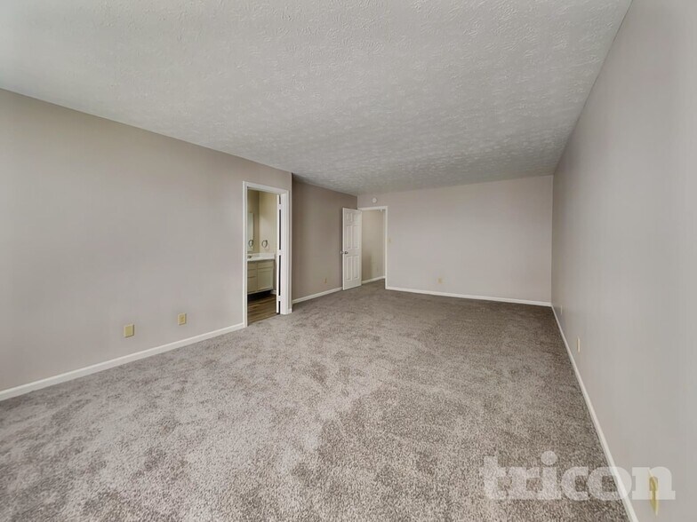 Building Photo - 6756 W Stanhope Dr