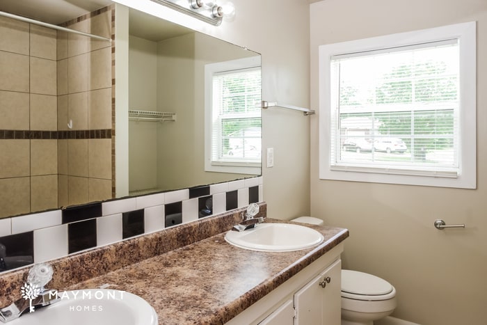 Building Photo - 1803 Canterbury Cir NW