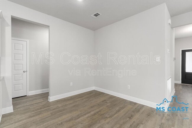 Building Photo - 7313 Shearwater Dr