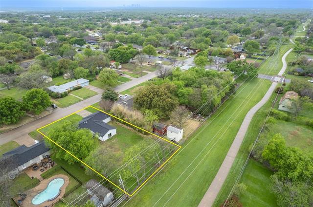 Building Photo - 7017 Briley Dr
