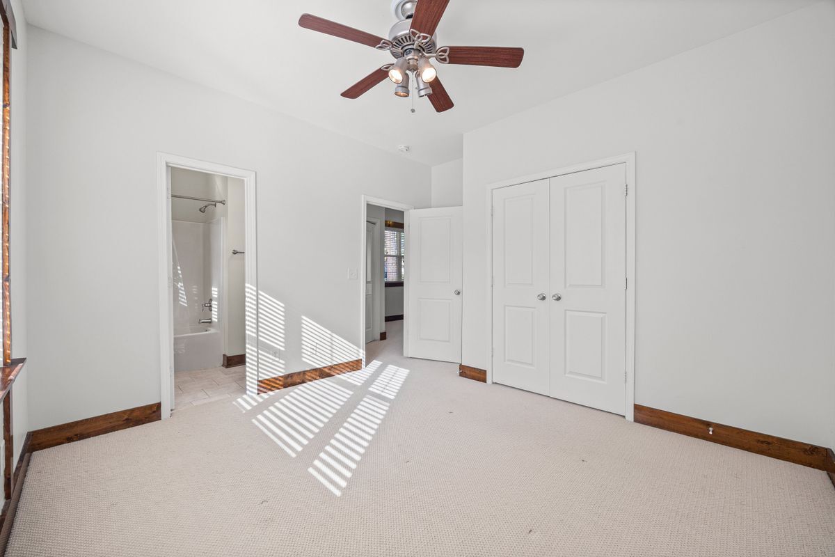 Building Photo - 1733 Matheson Ave