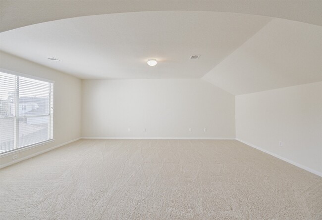 Building Photo - 6614 Halcyon Days Dr