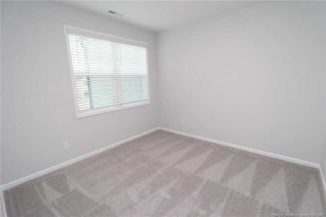Building Photo - 3131 Cathedral Comb Dr
