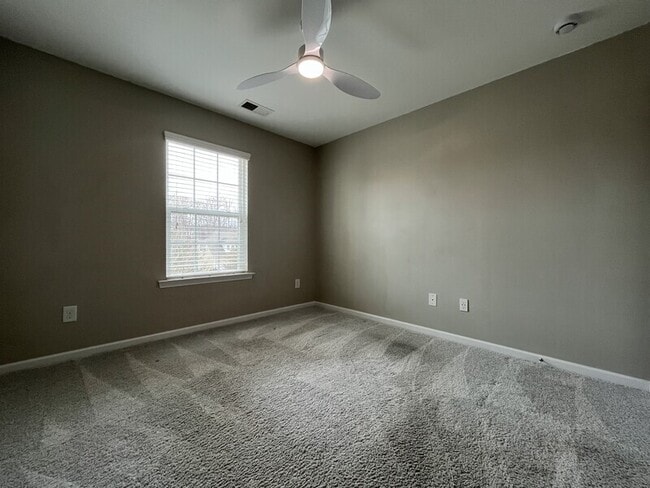 Building Photo - 17102 Alydar Commons Ln