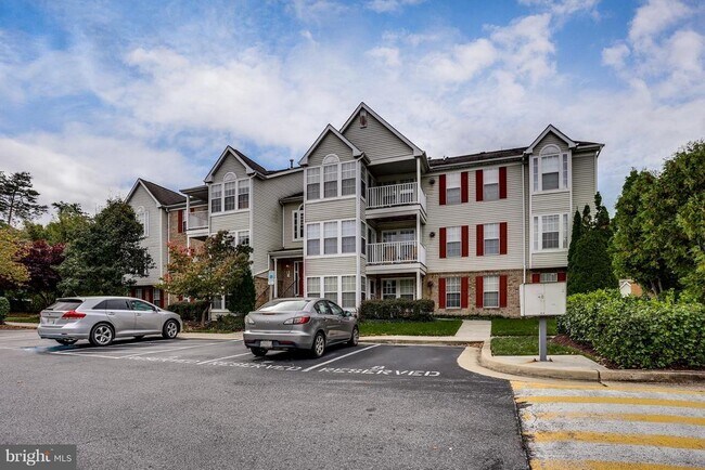 Building Photo - 6205 Sandpiper Ct