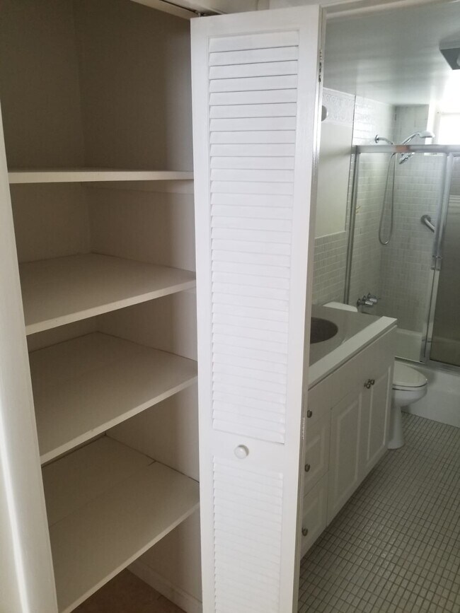 Building Photo - 3030 Marcos Dr